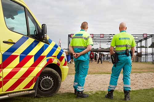 Dekmantel festival witte kruis evenementenzorg EHBO medische post